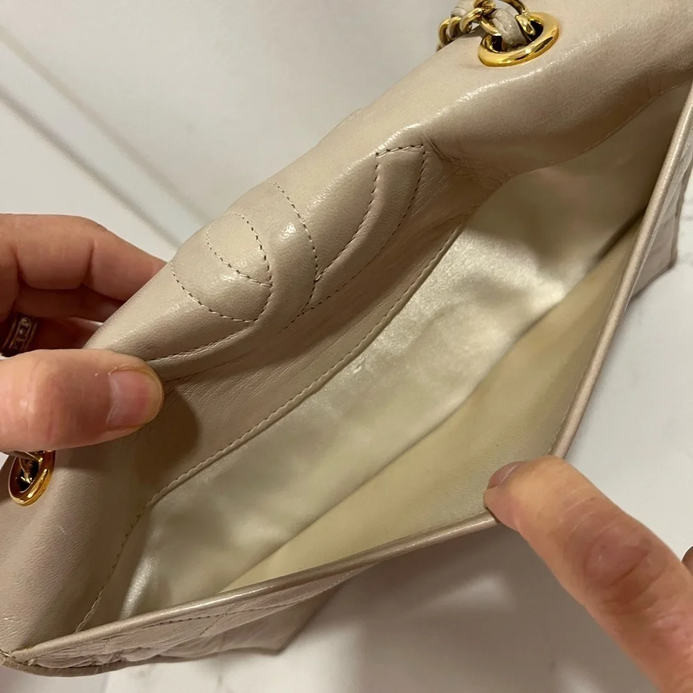 Chanel Lambskin Cream Shoulder Bag